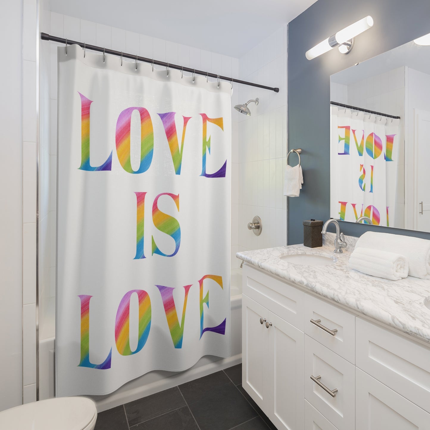 Cortina de ducha Rainbow Love Is Love