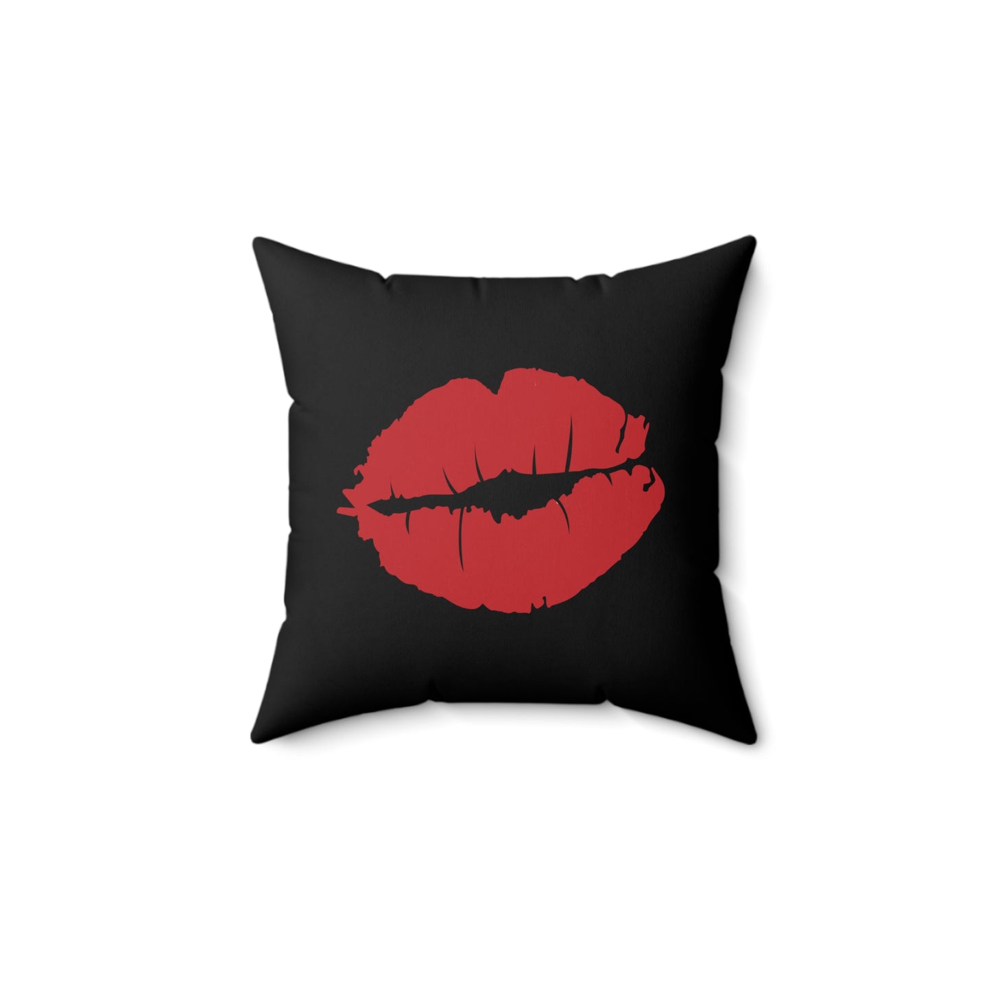 Coussin noir à geste romantique