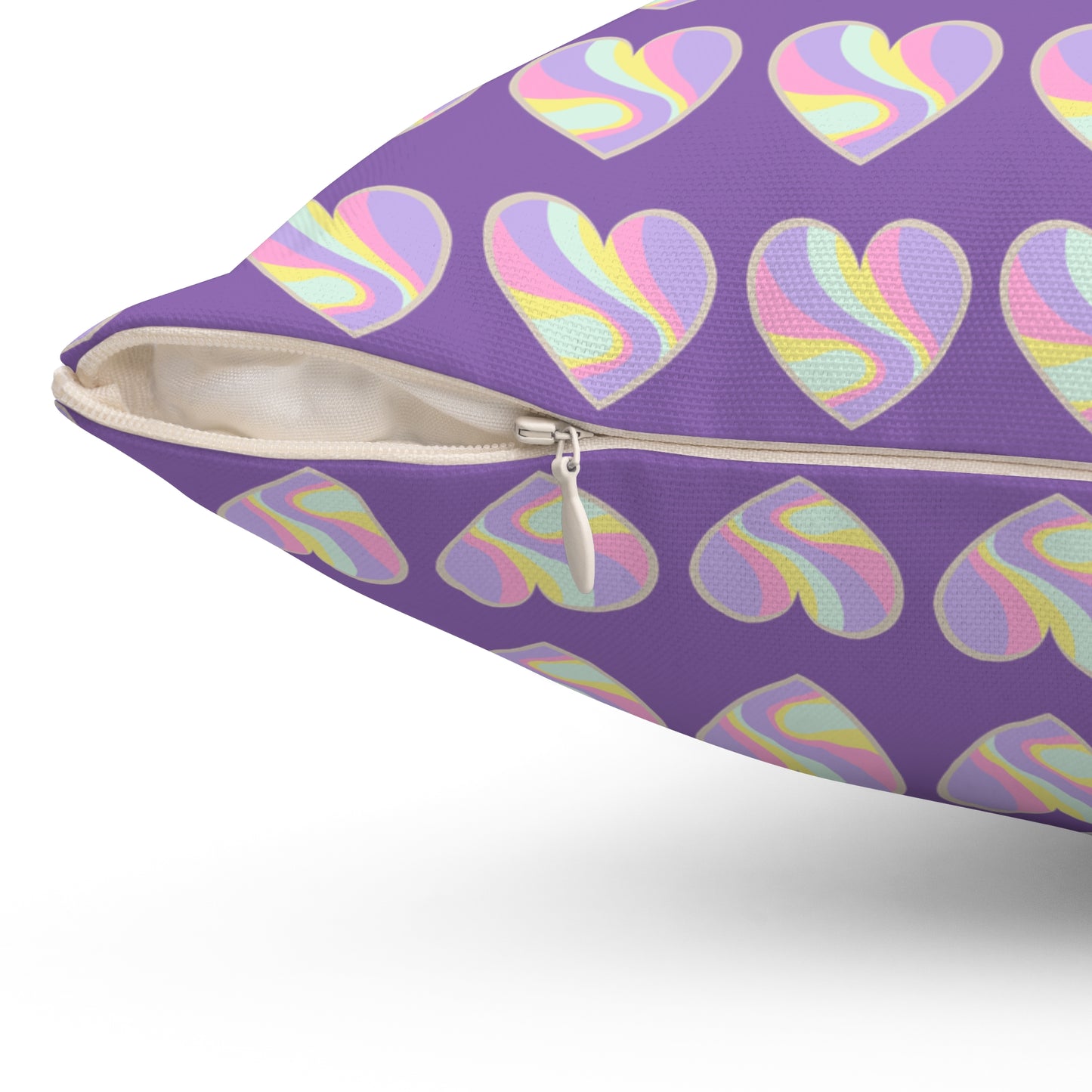 Cojín decorativo con abrazo sincero de color morado