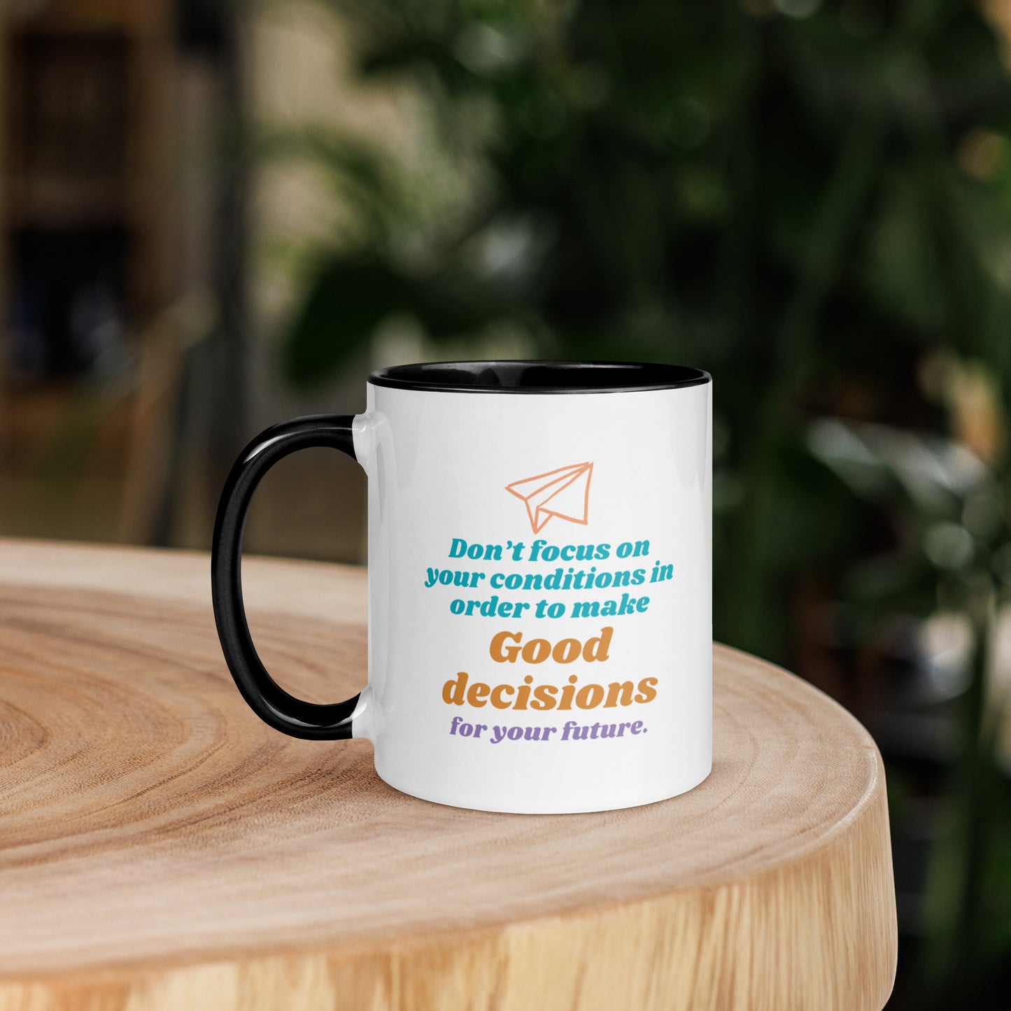 Taza de toma de decisiones orientada al futuro
