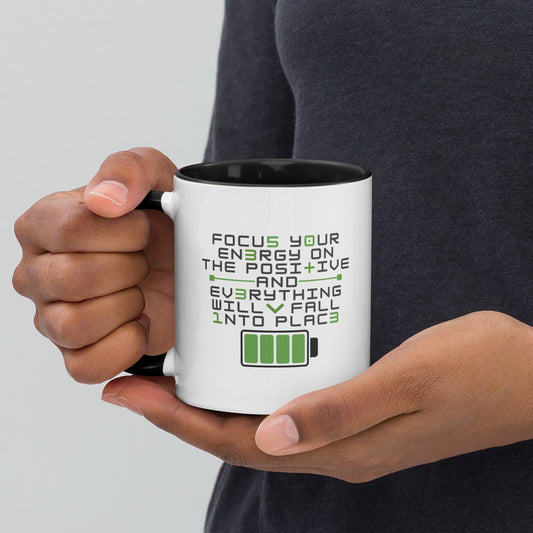 Taza de café con energía optimista