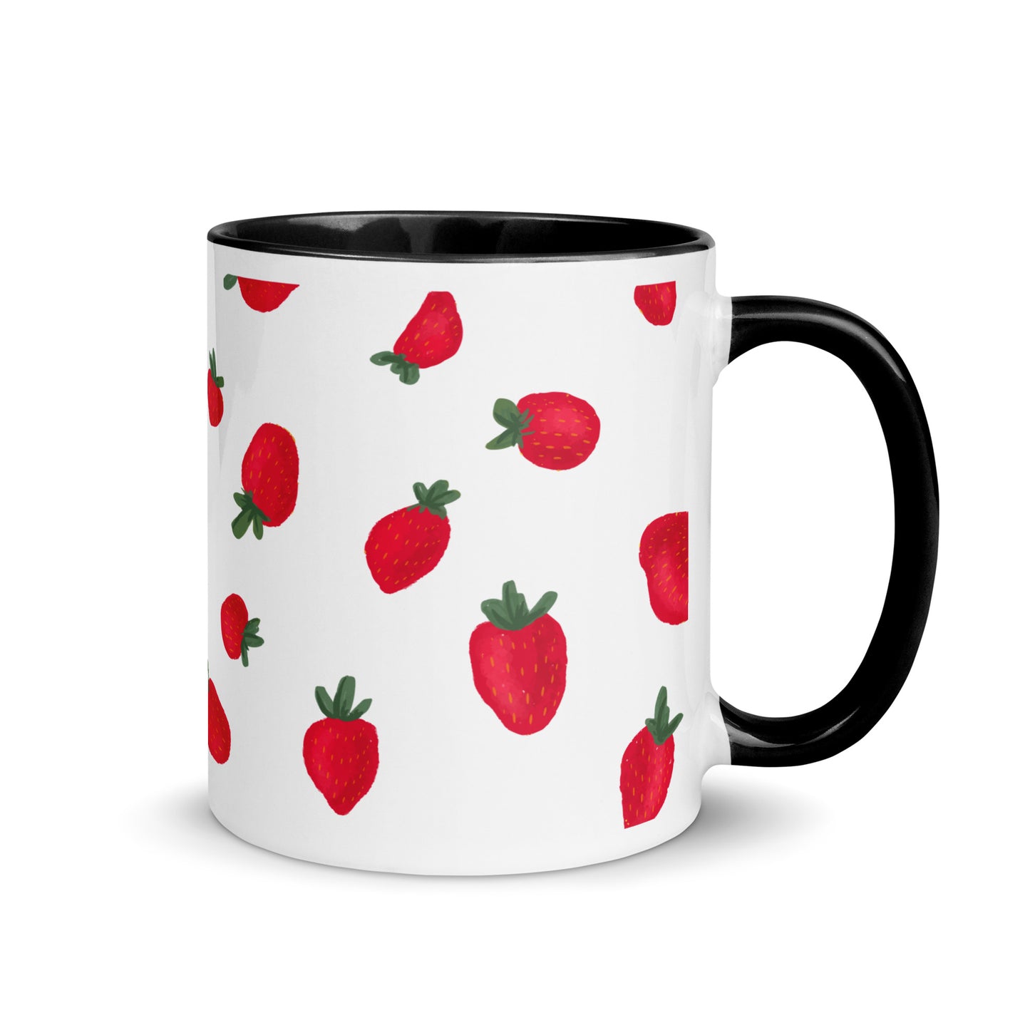 Taza de café con sinfonía de fresas