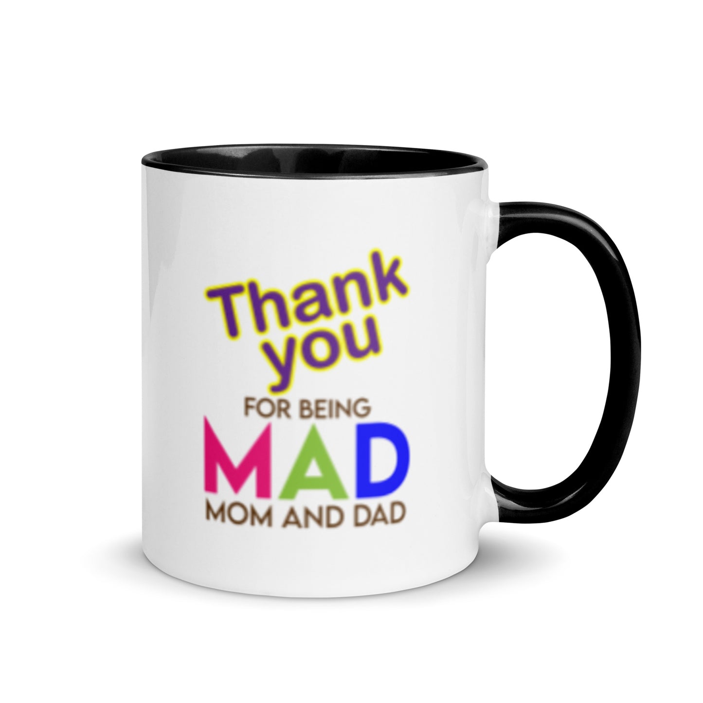 Taza de café con agradecimiento por ser mamá y papá: gratitud sincera en una taza