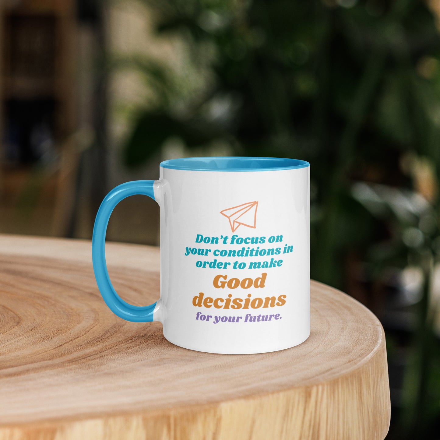 Taza de toma de decisiones orientada al futuro