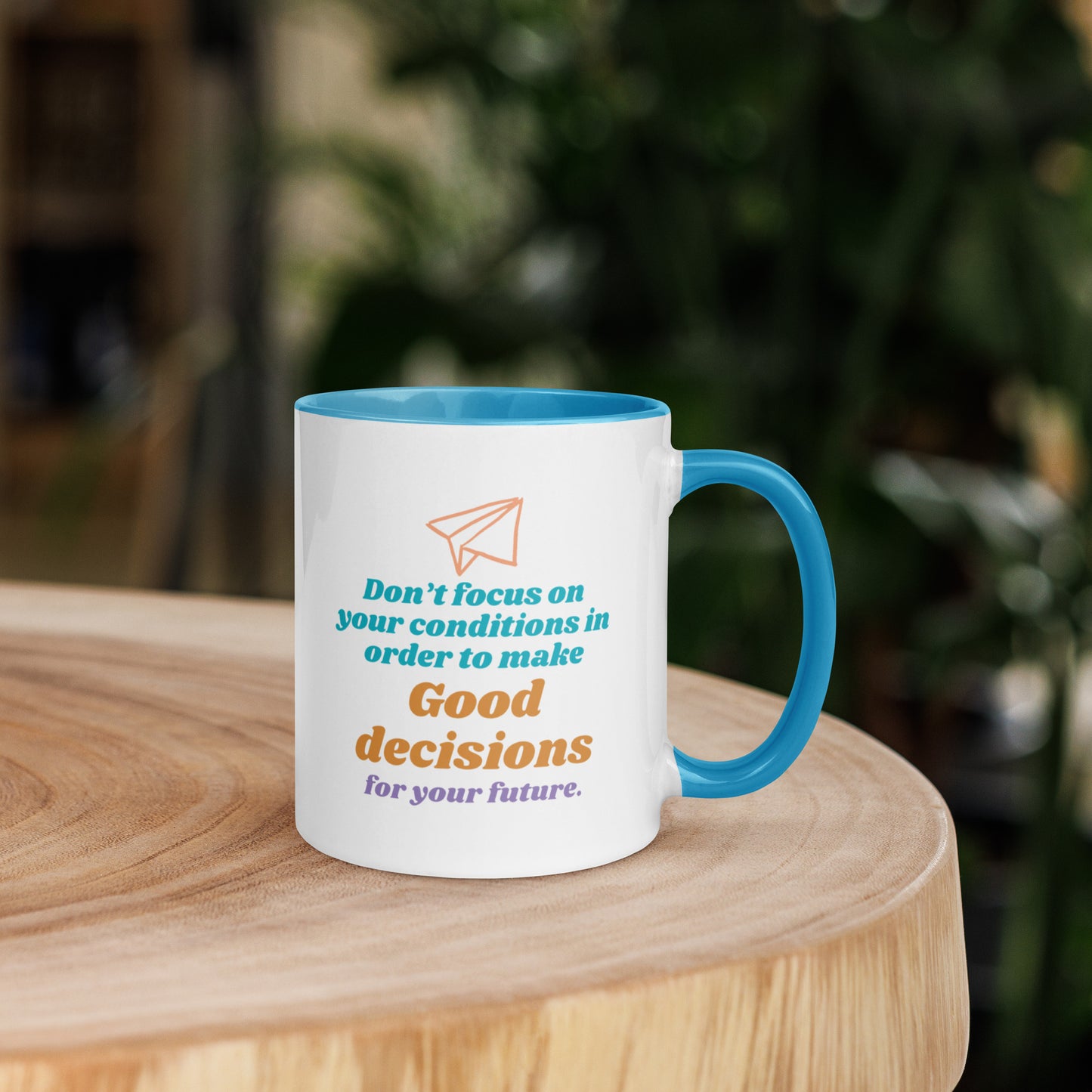 Taza de toma de decisiones orientada al futuro