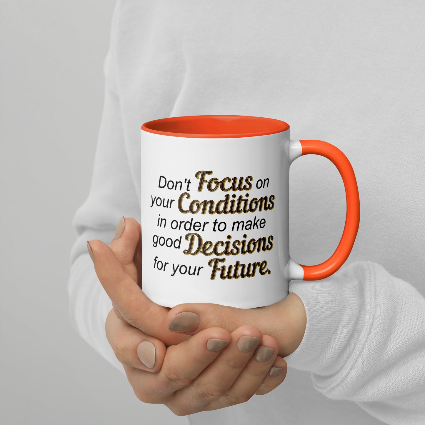 Taza de café para tomar decisiones con visión de futuro