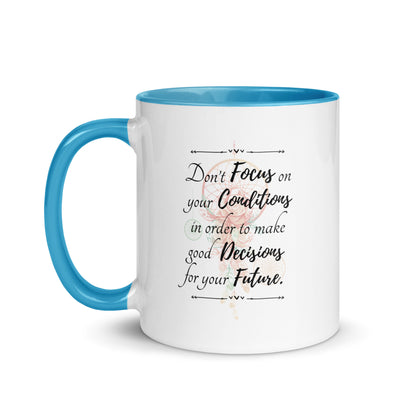 Taza de café inspiradora para tomar decisiones con visión de futuro