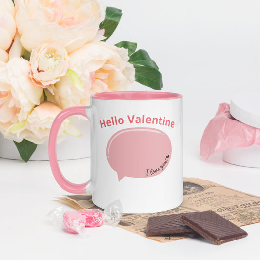 Tasse à café avec déclarations d'amour dans une bulle de dialogue rose